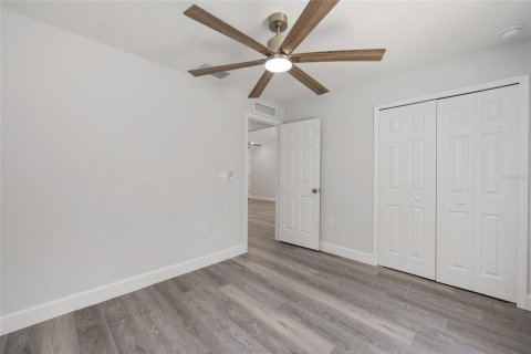 House in Ocala, Florida 3 bedrooms, 104.7 sq.m. № 1525810 - photo 9