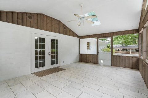 House in Gainesville, Florida 4 bedrooms, 193.61 sq.m. № 1771940 - photo 24