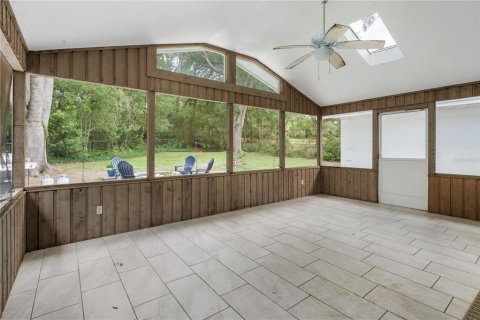 House in Gainesville, Florida 4 bedrooms, 193.61 sq.m. № 1771940 - photo 23