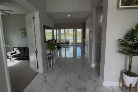 Купить виллу или дом в Уэстлейк, Флорида 5 спален, 381.83м2, № 2006674 - фото 11