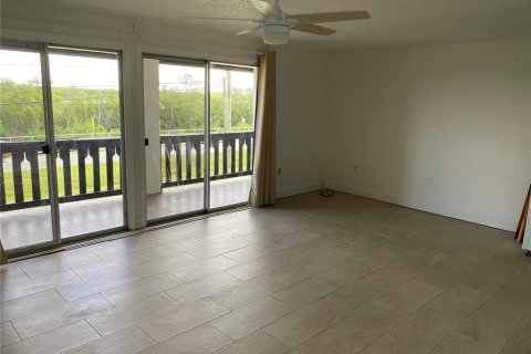 Condominio en venta en Clearwater, Florida, 2 habitaciones, 51.1 m2 № 1806863 - foto 5
