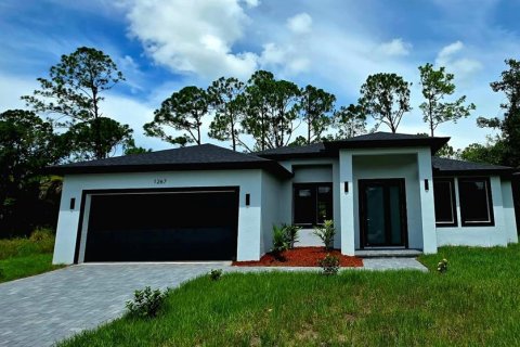 House in North Port, Florida 4 bedrooms, 151.52 sq.m. № 2337416