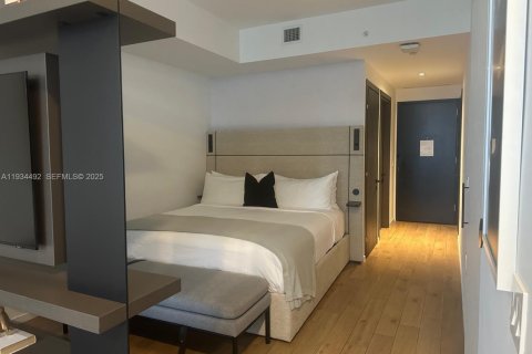 Copropriété à vendre à Miami, Floride: 40.78 m2 № 1992579 - photo 10