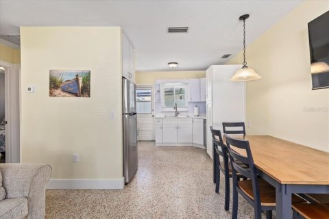 Propiedad comercial en venta en Sarasota, Florida, 4 dormitorios, 129.32 m2 № 1877210 - foto 20