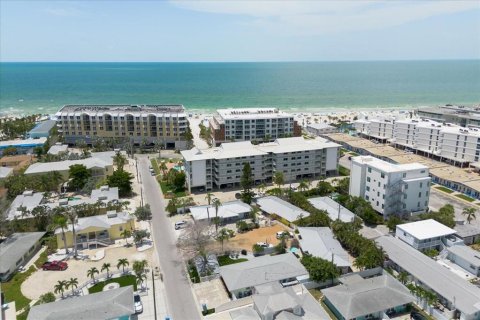Propiedad comercial en venta en Sarasota, Florida, 4 dormitorios, 129.32 m2 № 1877210 - foto 2