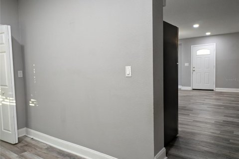 House in Tampa, Florida 2 bedrooms, 114.73 sq.m. № 1536626 - photo 8