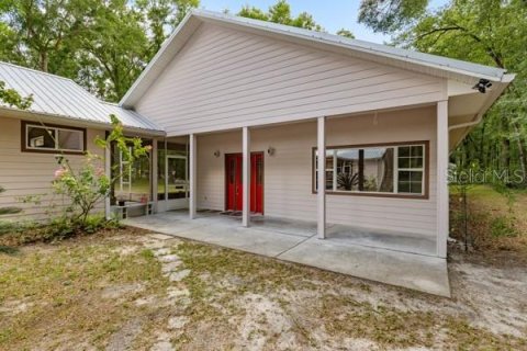 House in High Springs, Florida 5 bedrooms, 405.61 sq.m. № 1663068 - photo 27