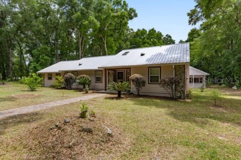 House in High Springs, Florida 5 bedrooms, 405.61 sq.m. № 1663068 - photo 3