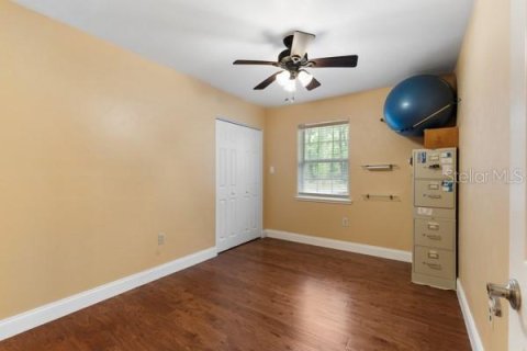 House in High Springs, Florida 5 bedrooms, 405.61 sq.m. № 1663068 - photo 23