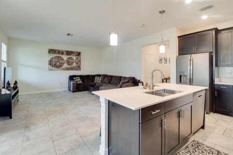 Casa en venta en Orlando, Florida, 3 dormitorios, 162.95 m2 № 1909907 - foto 15