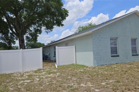 Casa en venta en Mascotte, Florida, 4 dormitorios, 121.89 m2 № 2097841 - foto 16