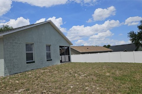 Casa en venta en Mascotte, Florida, 4 dormitorios, 121.89 m2 № 2097841 - foto 17