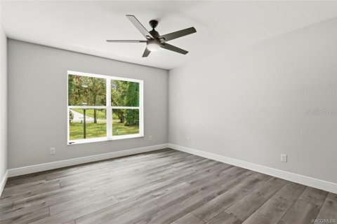 House in Inverness, Florida 3 bedrooms, 185.53 sq.m. № 2231921 - photo 19