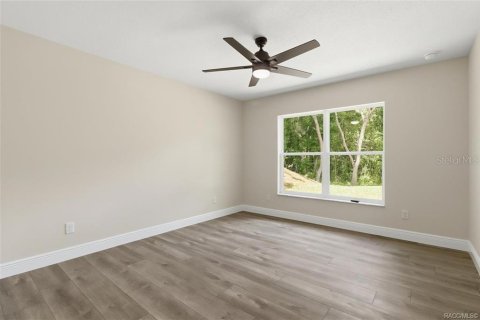 House in Inverness, Florida 3 bedrooms, 185.53 sq.m. № 2231921 - photo 22