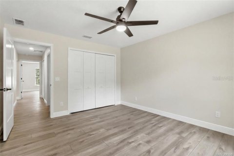House in Inverness, Florida 3 bedrooms, 185.53 sq.m. № 2231921 - photo 23