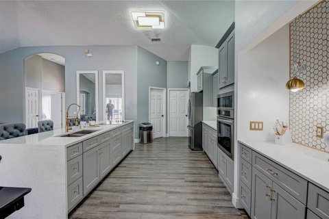 Villa ou maison à vendre à Kissimmee, Floride: 6 chambres, 202.81 m2 № 1884591 - photo 13