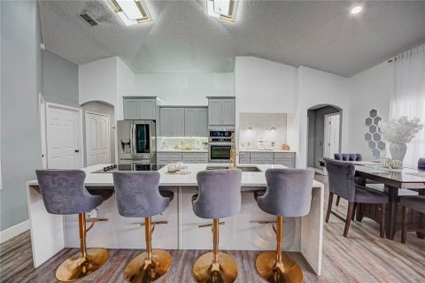 Villa ou maison à vendre à Kissimmee, Floride: 6 chambres, 202.81 m2 № 1884591 - photo 14