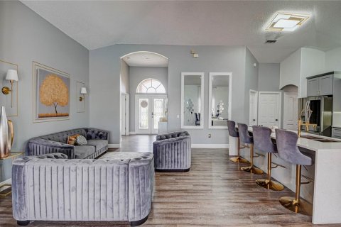 Villa ou maison à vendre à Kissimmee, Floride: 6 chambres, 202.81 m2 № 1884591 - photo 17