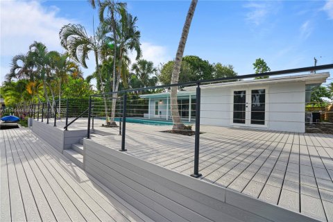House in Fort Lauderdale, Florida 3 bedrooms № 1844110 - photo 16
