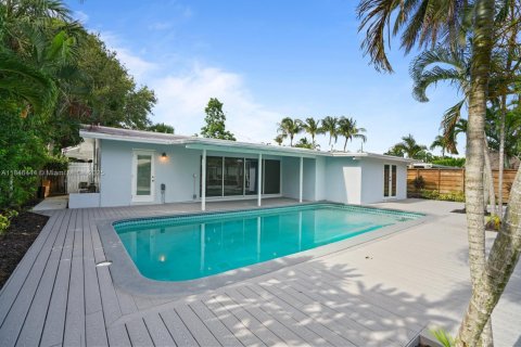 House in Fort Lauderdale, Florida 3 bedrooms № 1844110 - photo 4