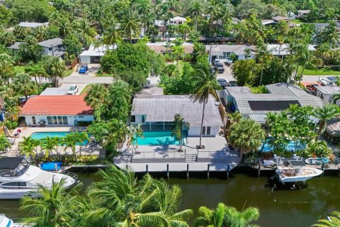 House in Fort Lauderdale, Florida 3 bedrooms № 1844110 - photo 6