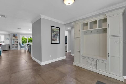 Villa ou maison à vendre à Fort Myers, Floride: 5 chambres, 376.07 m2 № 1917694 - photo 5