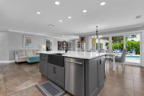 Villa ou maison à vendre à Fort Myers, Floride: 5 chambres, 376.07 m2 № 1917694 - photo 10