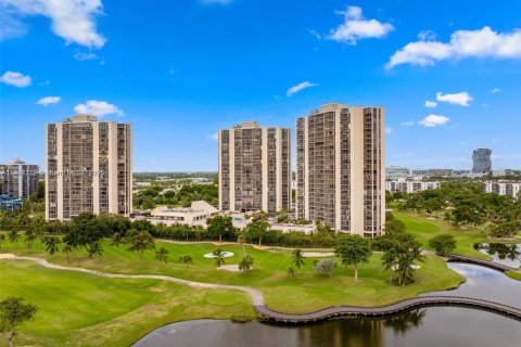 Condo in Aventura, Florida, 1 bedroom  № 1963814