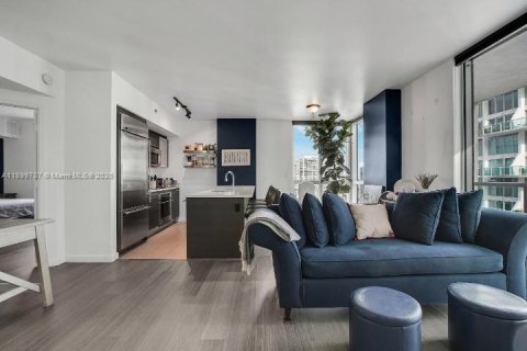 Купить кондоминиум в Майами, Флорида 2 спальни, 104.33м2, № 1952723 - фото 3
