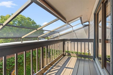 Townhouse in Tampa, Florida 3 bedrooms, 150.22 sq.m. № 1376097 - photo 29