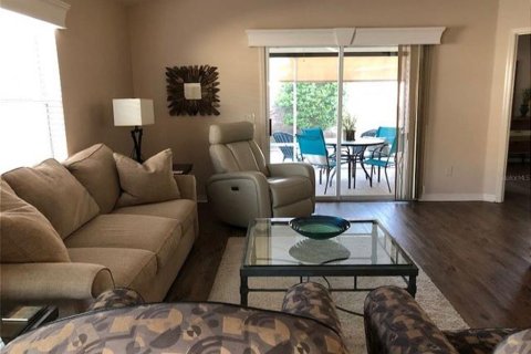 Casa en alquiler en The Villages, Florida, 2 dormitorios, 112.5 m2 № 1835134 - foto 9
