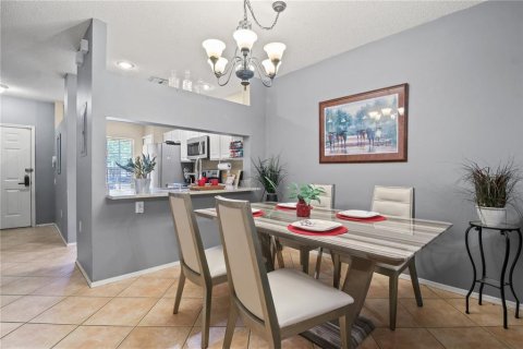 Adosado en venta en Tampa, Florida, 2 dormitorios, 110 m2 № 2099800 - foto 12