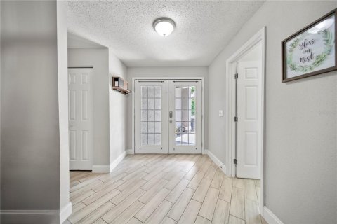 House in Lutz, Florida 4 bedrooms, 182.65 sq.m. № 1673753 - photo 3