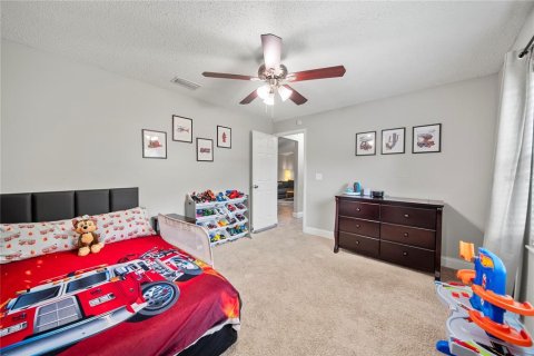 House in Lutz, Florida 4 bedrooms, 182.65 sq.m. № 1673753 - photo 29