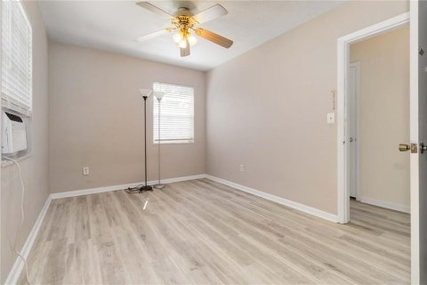 House in Cocoa, Florida 2 bedrooms, 65.77 sq.m. № 1906293 - photo 20