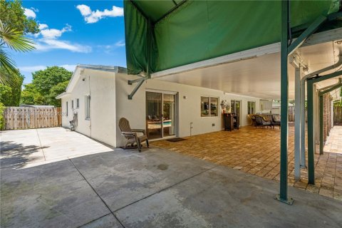 Casa en venta en Cutler Bay, Florida, 3 dormitorios, 144.65 m2 № 2309510 - foto 19