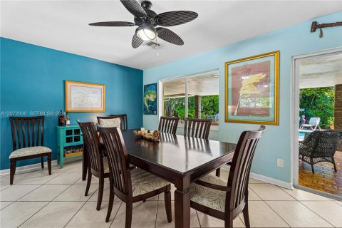 Casa en venta en Cutler Bay, Florida, 3 dormitorios, 144.65 m2 № 2309510 - foto 6