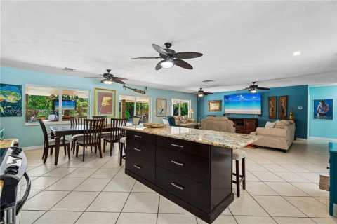 Casa en venta en Cutler Bay, Florida, 3 dormitorios, 144.65 m2 № 2309510 - foto 7