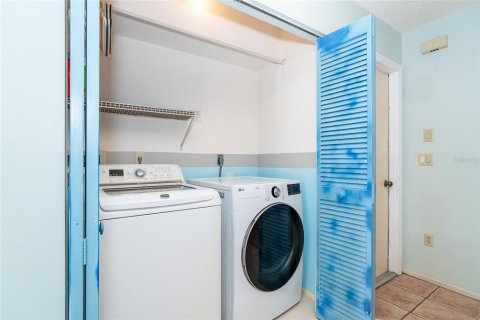 Купить виллу или дом в Энглвуд, Флорида 5 комнат, 144.09м2, № 1743791 - фото 13