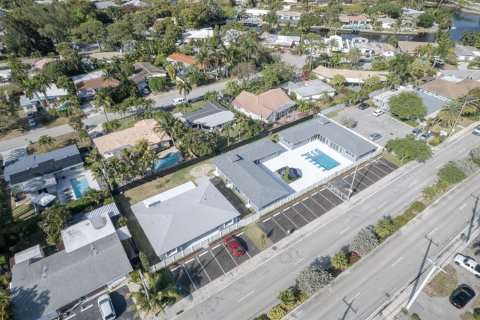 Immobilier commercial à vendre à Wilton Manors, Floride: 174.28 m2 № 2083219 - photo 22