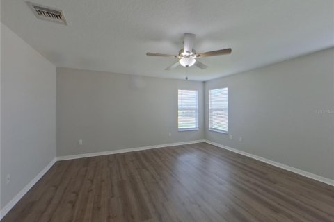 House in BELMONT in Ruskin, Florida 5 bedrooms, 274.62 sq.m. № 1910933 - photo 6