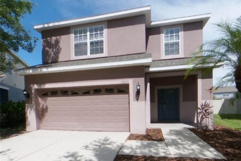 House in BELMONT in Ruskin, Florida 5 bedrooms, 274.62 sq.m. № 1910933 - photo 1