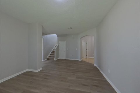 House in BELMONT in Ruskin, Florida 5 bedrooms, 274.62 sq.m. № 1910933 - photo 17