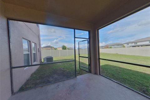 House in BELMONT in Ruskin, Florida 5 bedrooms, 274.62 sq.m. № 1910933 - photo 18