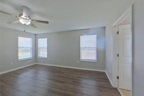 House in BELMONT in Ruskin, Florida 5 bedrooms, 274.62 sq.m. № 1910933 - photo 7