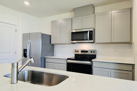 Villa ou maison à louer à Daytona Beach, Floride: 3 chambres, 155.33 m2 № 2412663 - photo 5