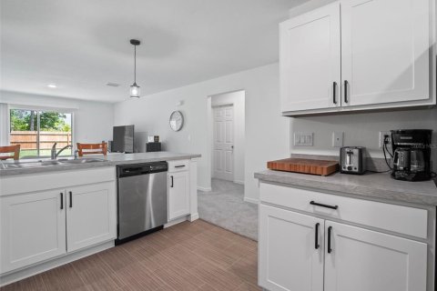 Купить виллу или дом в Палм-Кост, Флорида 9 комнат, 144.18м2, № 1910201 - фото 6