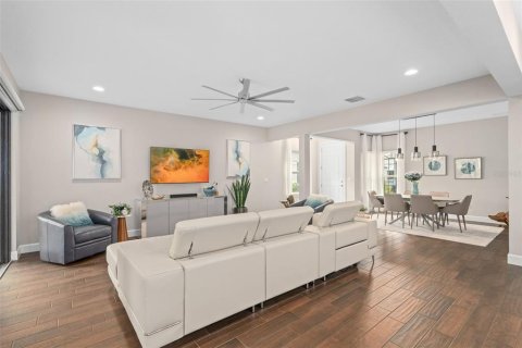 House in Clermont, Florida 2 bedrooms, 159.98 sq.m. № 1902789 - photo 6