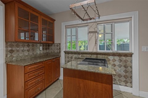 Villa ou maison à louer à Cutler Bay, Floride: 3 chambres, 150.5 m2 № 1975101 - photo 30