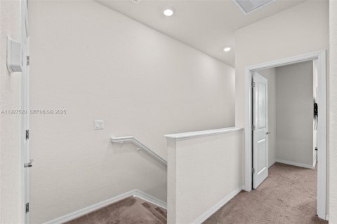 Touwnhouse à louer à Hollywood, Floride: 3 chambres, 132.01 m2 № 1988321 - photo 19